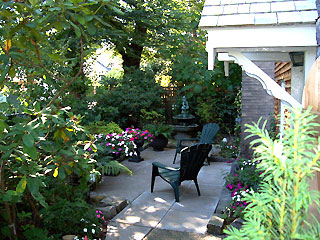 suites-garden-patio